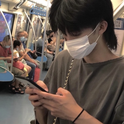 快手低价秒刷双击-帝王代挂,3块钱1000赞